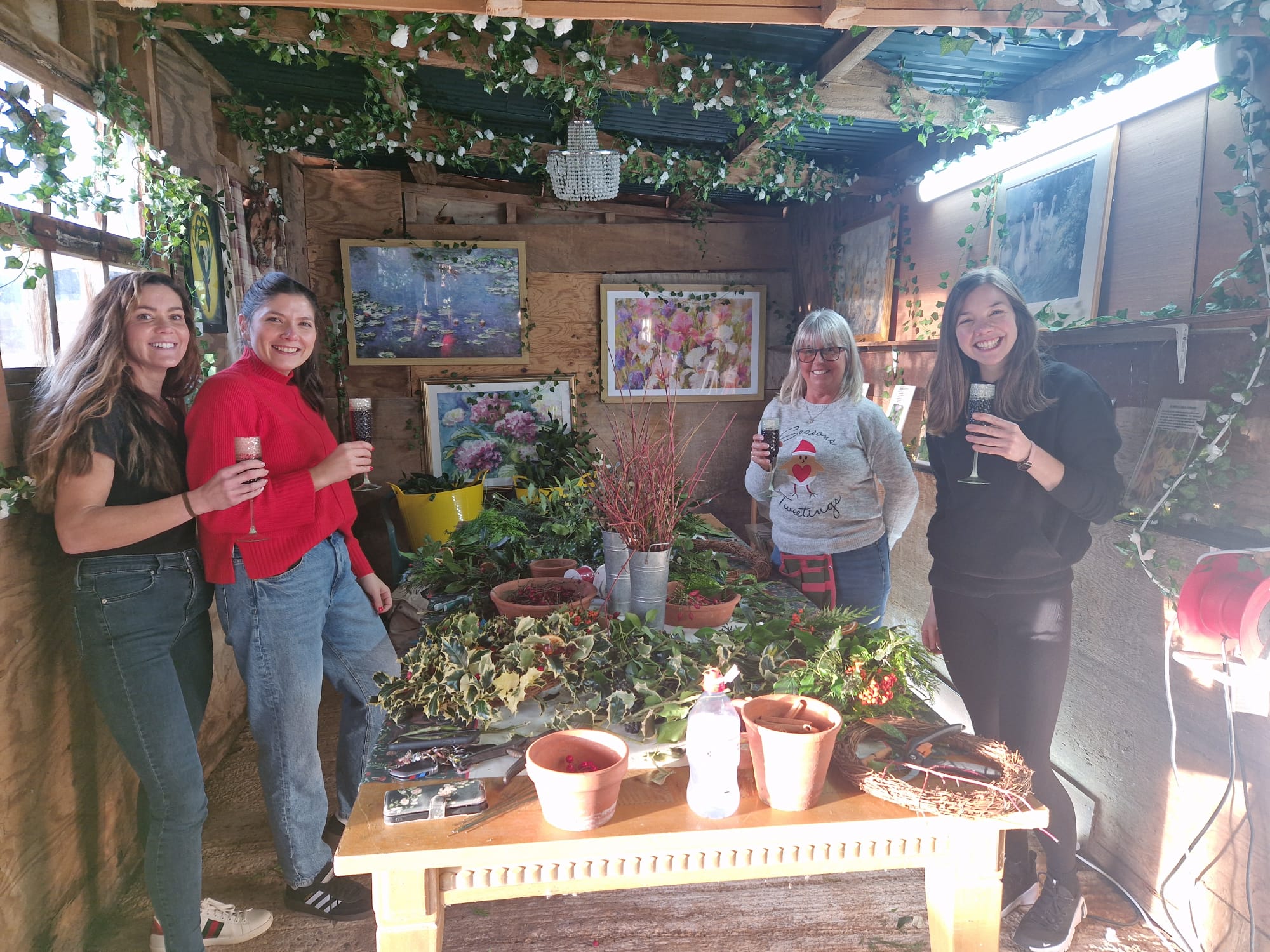 Natural Christmas Wreath Workshop Saturday 5th December - Image 5